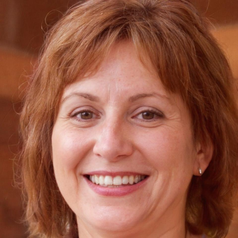 Портрет Дарини Сидоренко